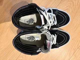 Zapatillas Vans Botín Negras y Blancas