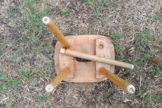Coppia sgabelli legno design modernariato svizzeri