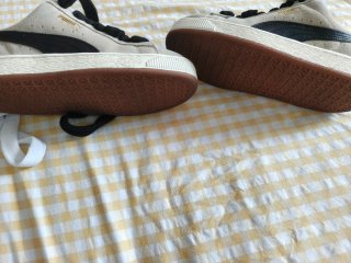 Zapatillas Puma niño beige/negras