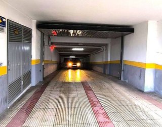 Garaje en venta en Calvario - Santa Rita en Vigo