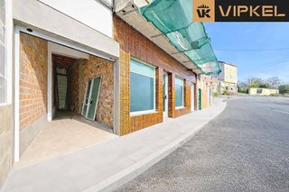 Casa adosada en venta en Boiro