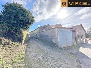 Casa adosada en venta en Boiro