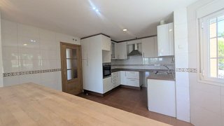 Casa pareada en alquiler en Cobeña