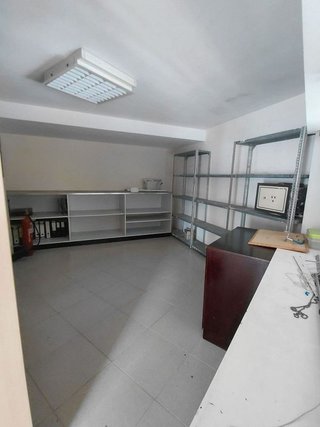 Local comercial en venta en Domeny - Fontajau - Taialà en Girona