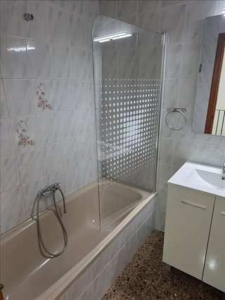 Casa adosada en alquiler en Benimodo
