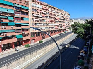 Piso en alquiler en Pajaritos - Plaza de Toros en Granada