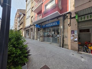 Local comercial en venta en A Ponte en Ourense