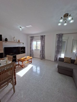 Piso en alquiler en Centro en Almería