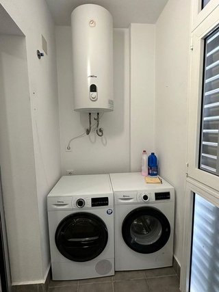 Piso en alquiler en Nueva Andalucía centro en Marbella