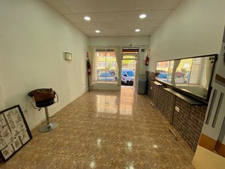 Local comercial en venta en Arroyo de la Miel en Benalmádena