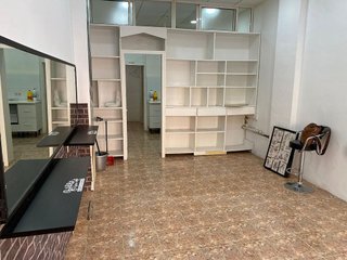 Local comercial en venta en Arroyo de la Miel en Benalmádena