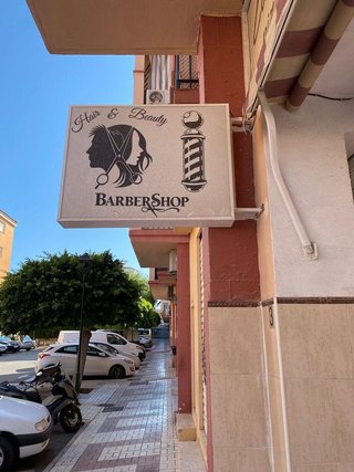 Local comercial en venta en Arroyo de la Miel en Benalmádena