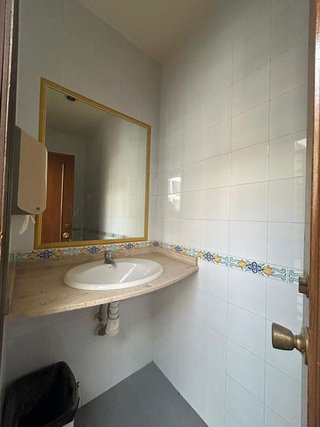 Local comercial en alquiler en Centro - Doña Mercedes en Dos Hermanas