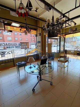Local comercial en venta en Gamonal en Burgos
