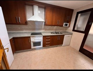 Piso en alquiler en Bola de Oro - Serrallo en Granada