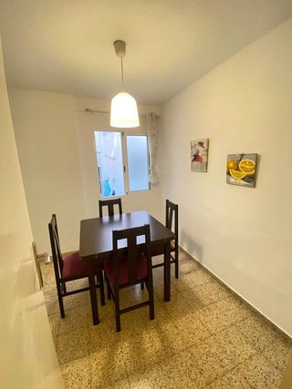 Piso en alquiler en Carolinas Altas en Alicante