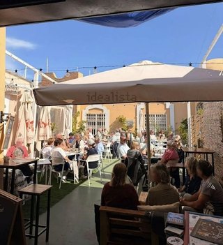 Local comercial en venta en Zona Puerto Deportivo en Fuengirola