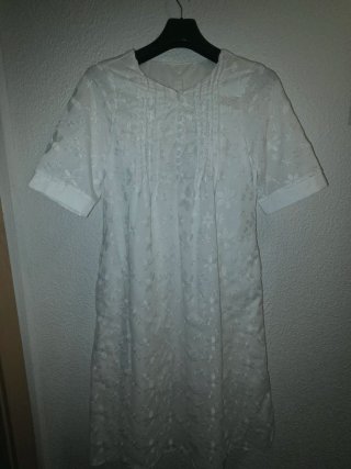 Vestido blanco bordado