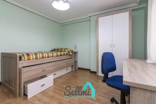 Piso en alquiler en Santo Domingo en Oviedo
