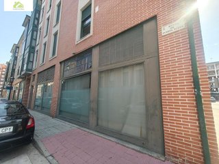 Local comercial en alquiler en Barrios Bajos - La Horta en Zamora