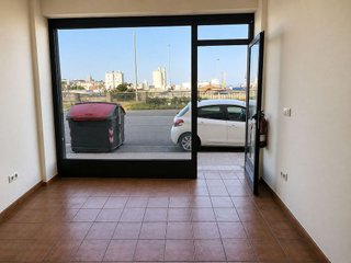 Local comercial en venta en Teis en Vigo