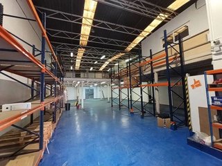 Nave industrial en alquiler en Creu de Barberà en Sabadell