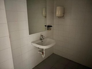 Local comercial en alquiler en Vista Alegre - Parque Cruz Conde en Córdoba