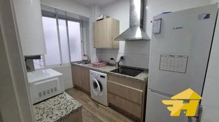 Piso en alquiler en Ciudad Jardín - Zoco en Córdoba