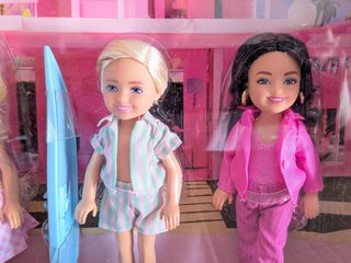 Set 4 Muñecas Barbie The Movie Chelsea Mattel