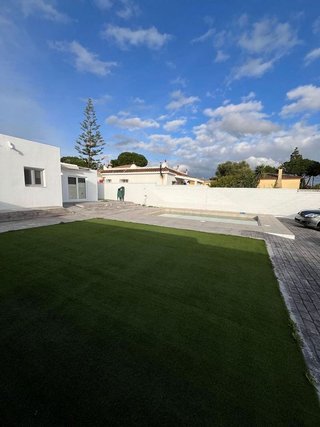 Chalet en venta en Pinar de los Franceses - Marquesado en Chiclana de la Frontera