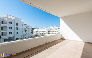 Piso en alquiler en El Mayorazgo - El Limonar en Málaga