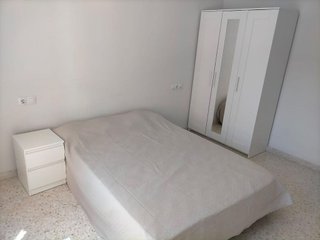 Piso en alquiler en Polígono Cartuja – La Paz en Granada