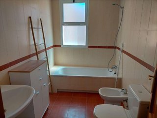 Piso en alquiler en Polígono Cartuja – La Paz en Granada