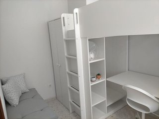 Piso en alquiler en Polígono Cartuja – La Paz en Granada