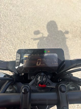 Honda CB125R ABS Roja/Plata