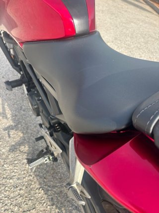 Honda CB125R ABS Roja/Plata