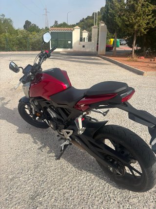 Honda CB125R ABS Roja/Plata