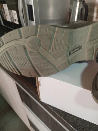 Botas de seguridad en negro