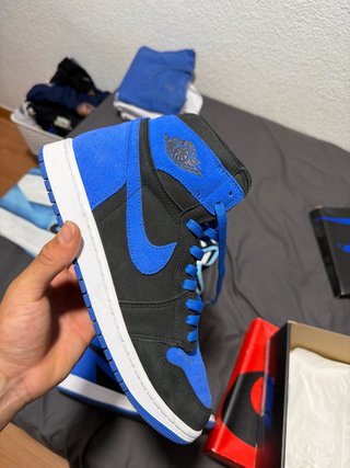 Jordan 1 High Negro Rojo