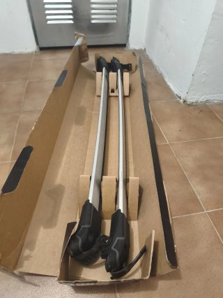Cofre Cruz Easy420 + Barras Thule WingBar Edge9583
