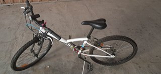 Bicicleta Montaña B'Twin Rockrider Blanca