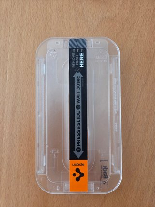 Cristal Protector Pantalla Spigen EZ iPhone 15/16