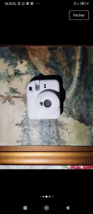 Câmera Instantânea Fujifilm Instax Mini 12 Branca