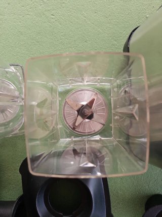 Licuadora con accesorios