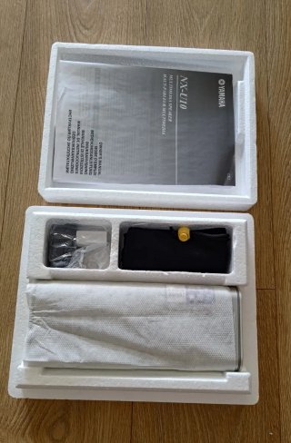 Altavoz YAMAHA NX-U10