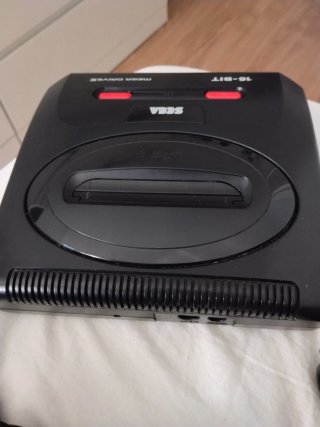 Sega Mega Drive II Negra