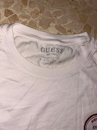 Camiseta Guess Surf Club Estampado Talla L