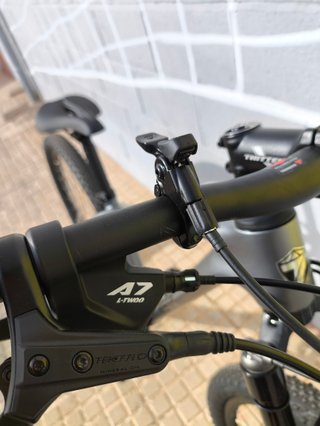 Bicicleta MTB Carbono LEOPARDpro 29” 3x10v