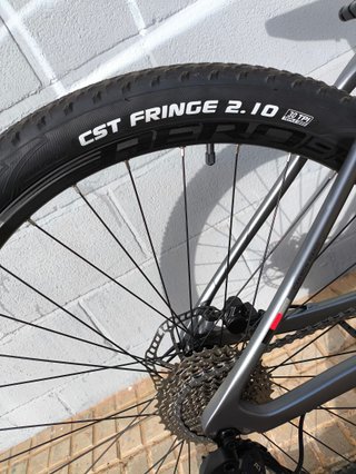Bicicleta MTB Carbono LEOPARDpro 29” 3x10v