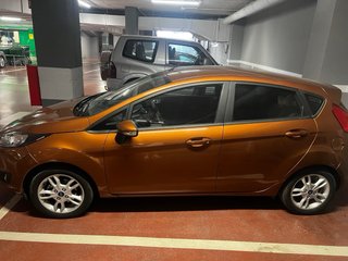 FORD FIESTA TITANIUM